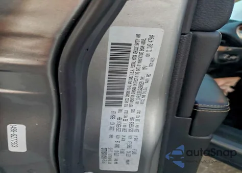 2016 Jeep Cherokee Limited z USA, uszkodzony, nr VIN 1C4PJLDB1GW200529